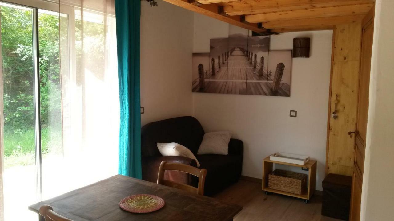 Spa Cabanon de Charme - Le Garagaï Meyreuil Extérieur photo
